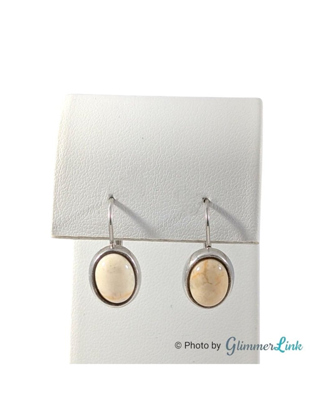 Vintage Lauren Ralph Lauren Cream Stone Silver Tone Leverback Earrings